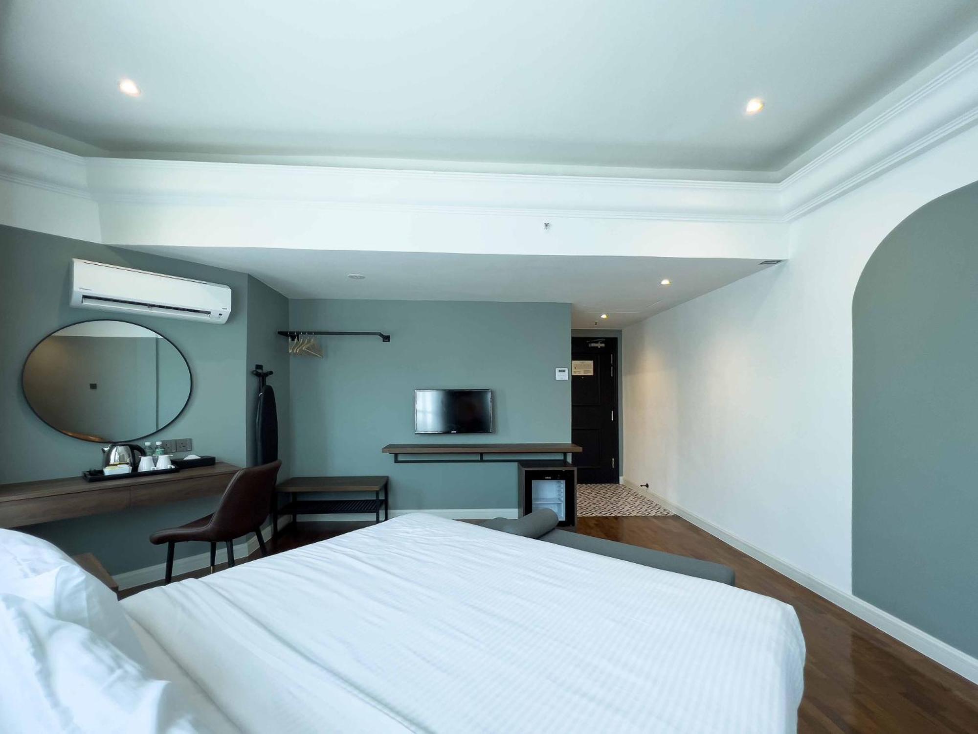 Hotel Seri Costa Malacca Exterior photo