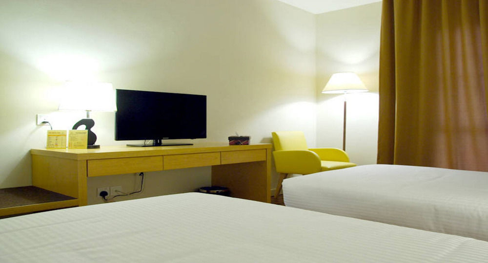 Hotel Seri Costa Malacca Exterior photo