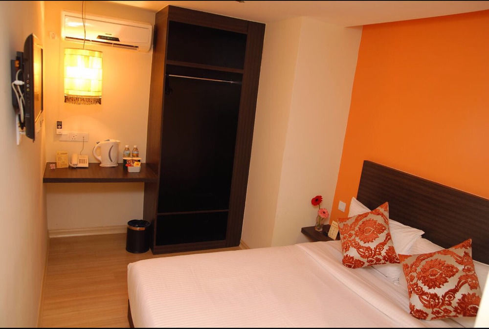 Hotel Seri Costa Malacca Exterior photo